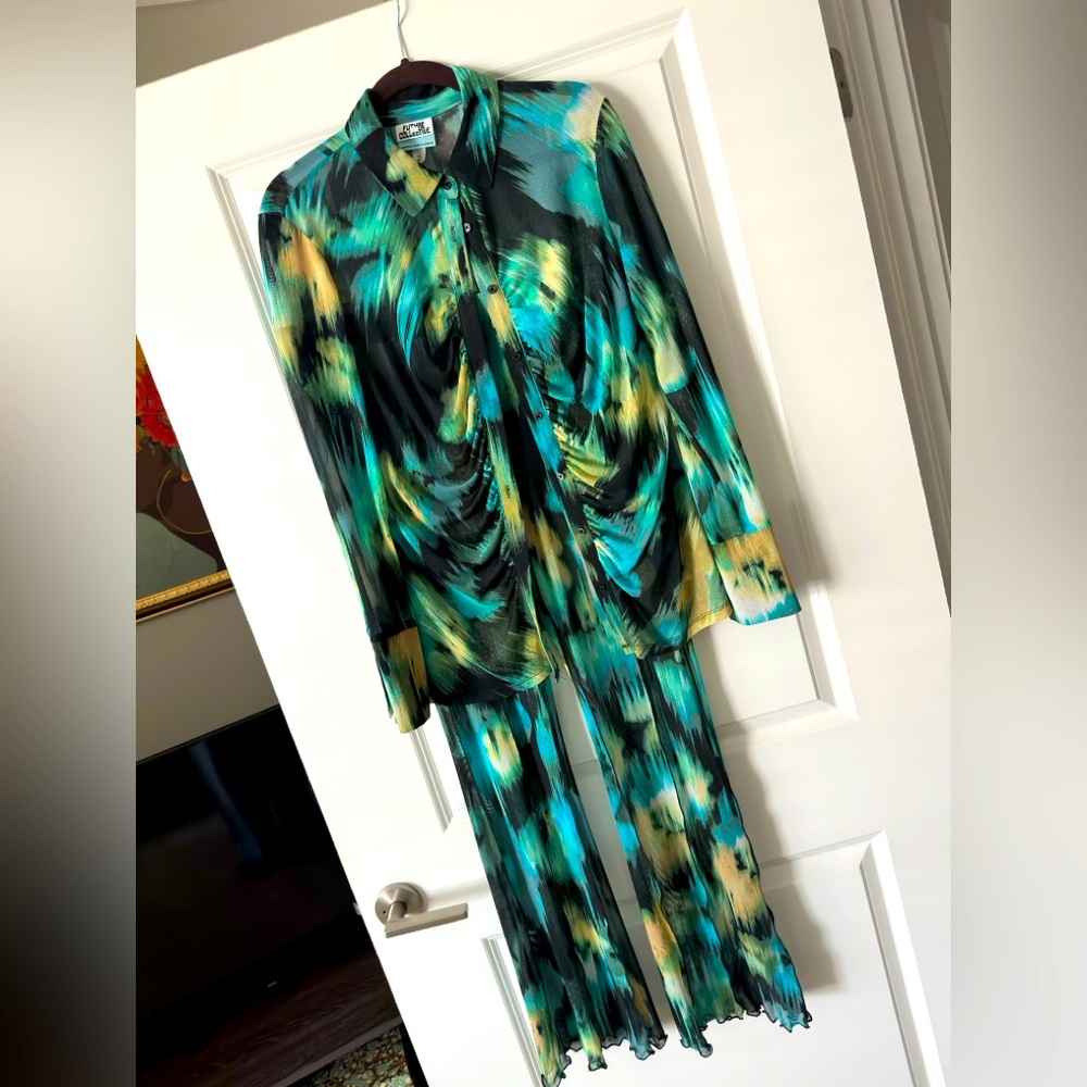Groovy pant set